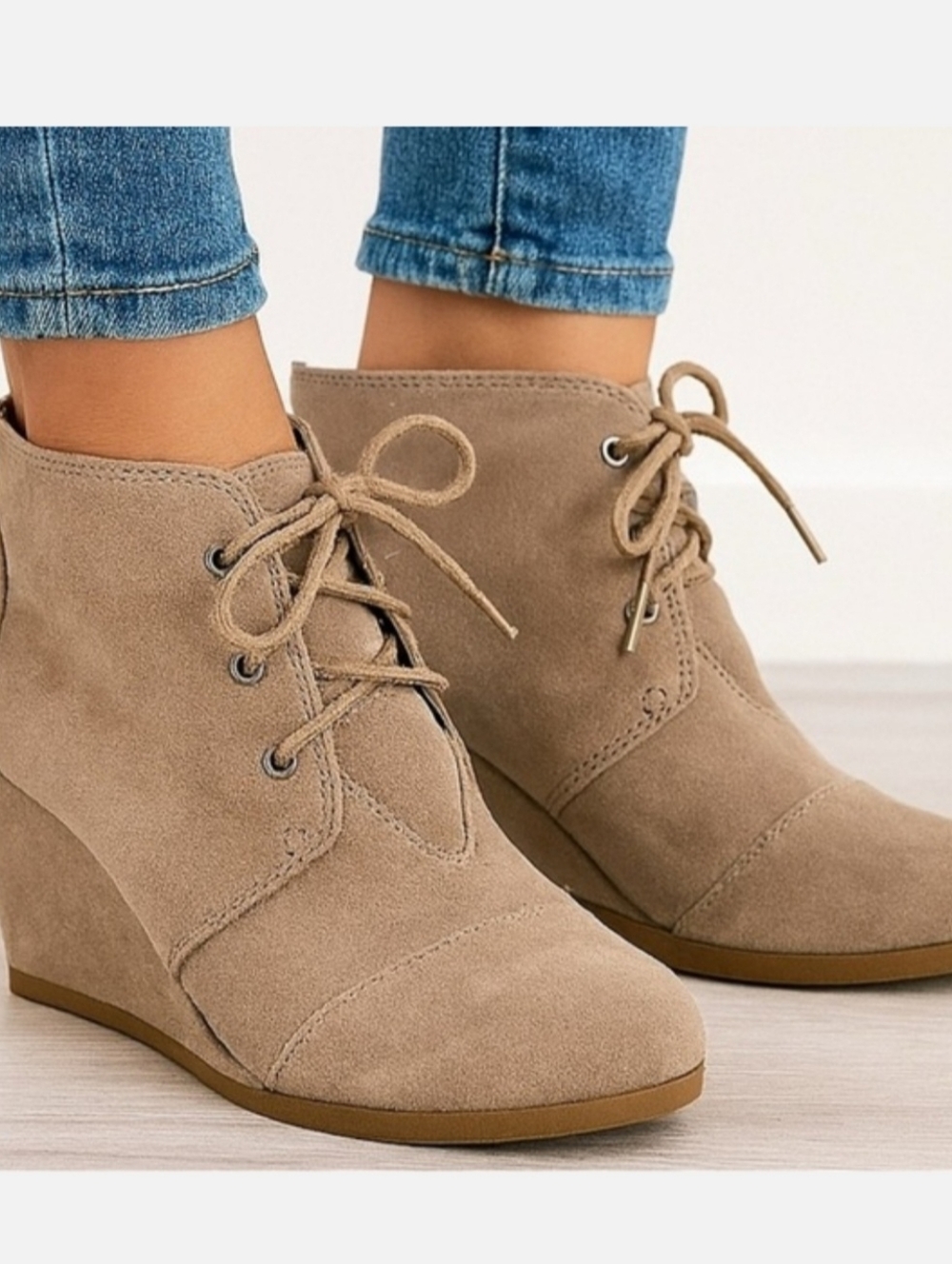 Toms Desert Wedge Tan Suede Booties - Size 6.5